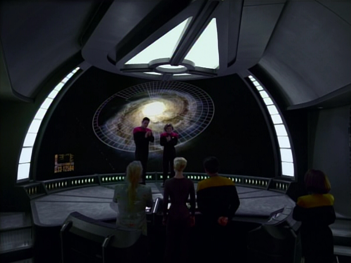 extant_StarTrek_VOY_4x08-YearOfHellPart1_00320.jpg