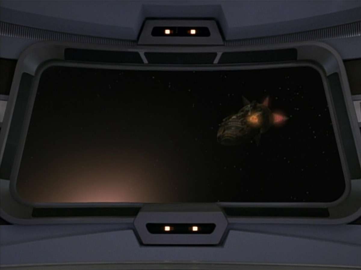 extant_StarTrek_VOY_4x08-YearOfHellPart1_00500.jpg