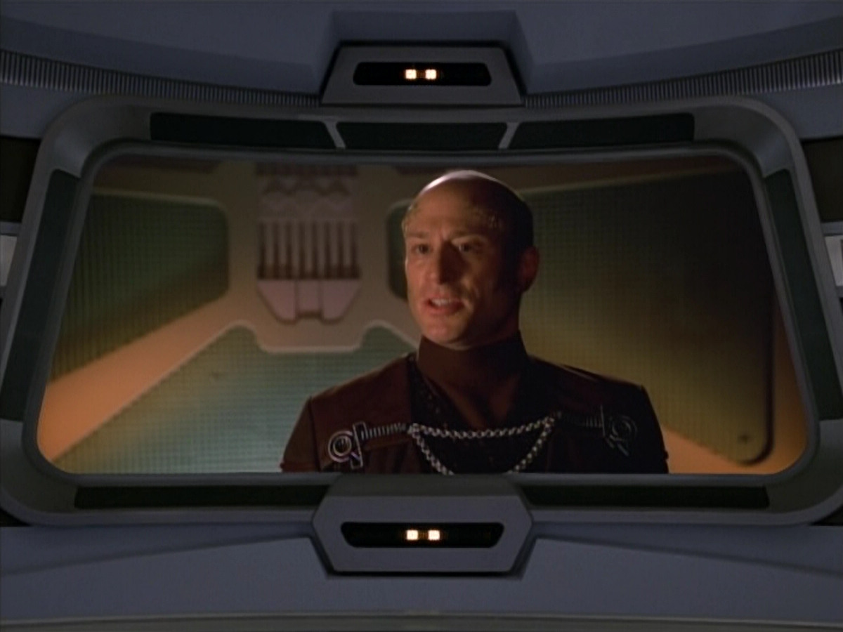 extant_StarTrek_VOY_4x08-YearOfHellPart1_00529.jpg