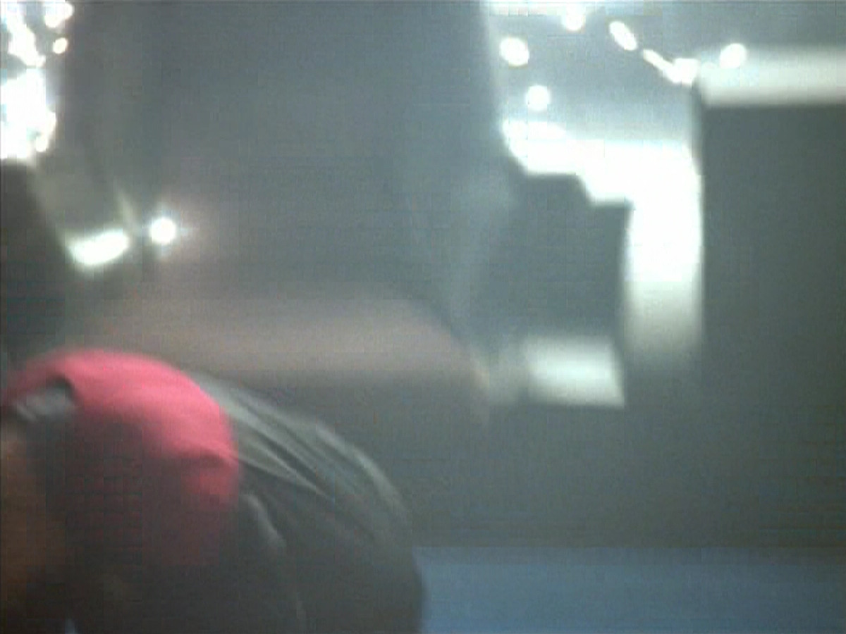 extant_StarTrek_VOY_4x08-YearOfHellPart1_01430.jpg