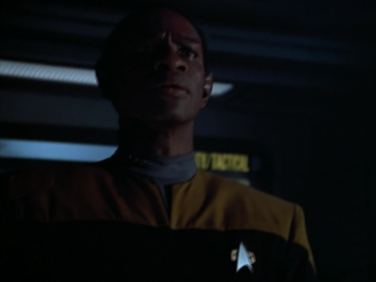extant_StarTrek_VOY_4x08-YearOfHellPart1_03660.jpg
