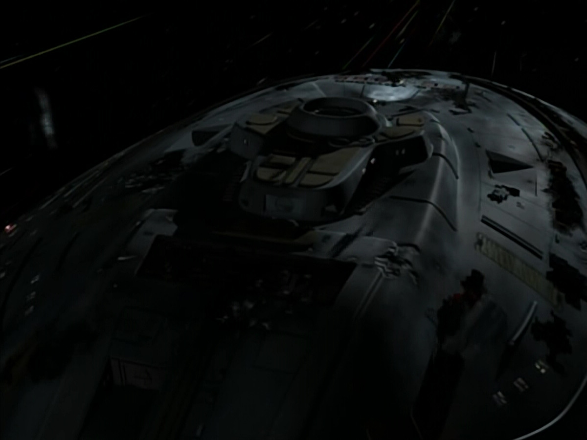 extant_StarTrek_VOY_4x08-YearOfHellPart1_03683.jpg
