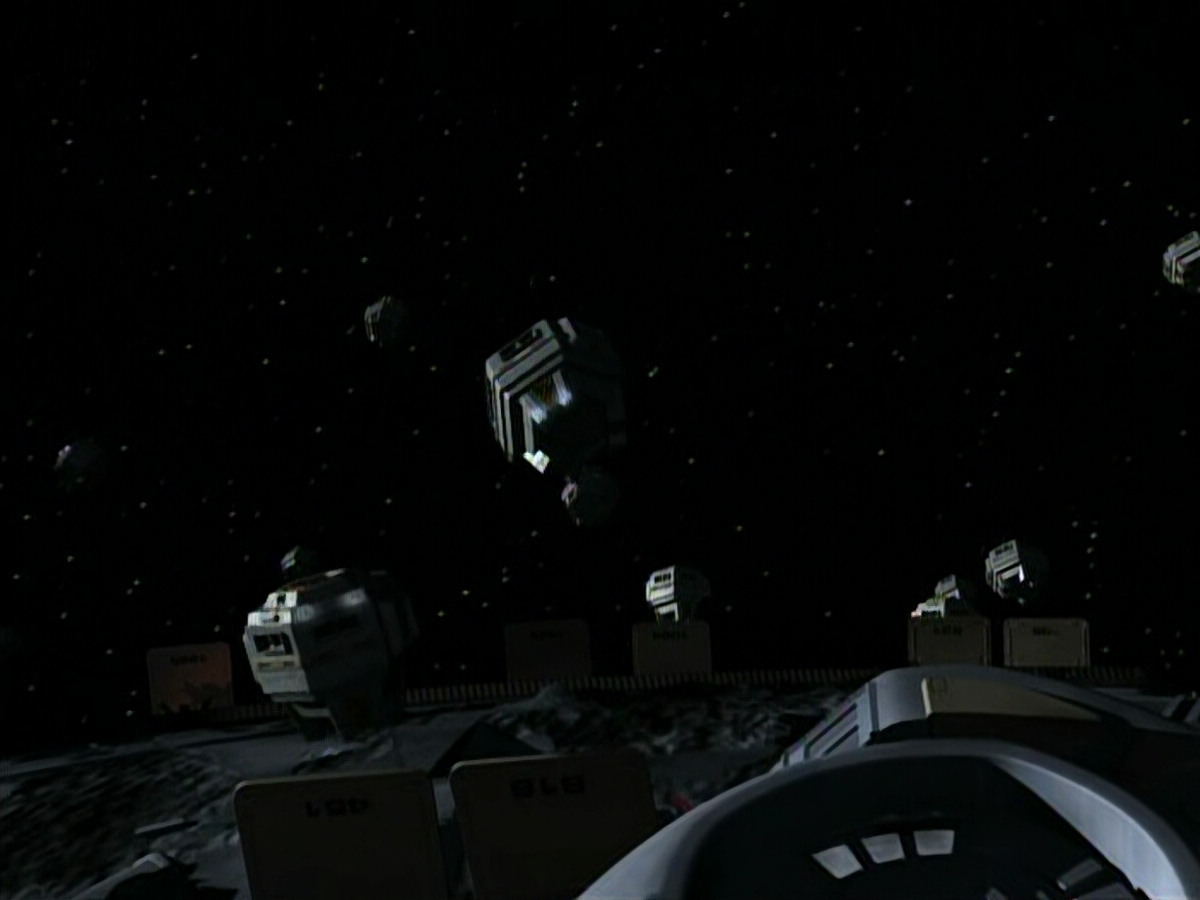 extant_StarTrek_VOY_4x09-YearOfHellPart2_00088.jpg