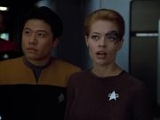 extant_StarTrek_VOY_4x08-YearOfHellPart1_00390.jpg