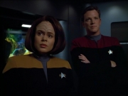 extant_StarTrek_VOY_4x08-YearOfHellPart1_00395.jpg