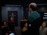 extant_StarTrek_VOY_4x08-YearOfHellPart1_00435.jpg