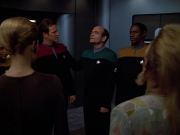extant_StarTrek_VOY_4x08-YearOfHellPart1_00467.jpg