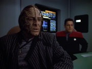 extant_StarTrek_VOY_4x08-YearOfHellPart1_00662.jpg