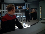 extant_StarTrek_VOY_4x08-YearOfHellPart1_00668.jpg