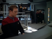 extant_StarTrek_VOY_4x08-YearOfHellPart1_00670.jpg
