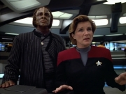 extant_StarTrek_VOY_4x08-YearOfHellPart1_00690.jpg