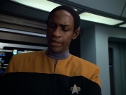 extant_StarTrek_VOY_4x08-YearOfHellPart1_00714.jpg