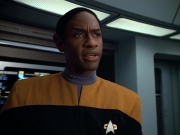 extant_StarTrek_VOY_4x08-YearOfHellPart1_00717.jpg