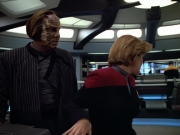 extant_StarTrek_VOY_4x08-YearOfHellPart1_00727.jpg