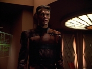 extant_StarTrek_VOY_4x08-YearOfHellPart1_00984.jpg