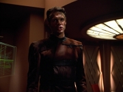 extant_StarTrek_VOY_4x08-YearOfHellPart1_00990.jpg