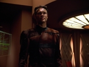 extant_StarTrek_VOY_4x08-YearOfHellPart1_01011.jpg