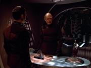 Filename=extant_StarTrek_VOY_4x08-YearOfHellPart1_01161.jpg
Filesize=146KiB
Dimensions=1200x900
Date added=Aug 31, 2019 extant_StarTrek_VOY_4x08-YearOfHellPart1_01161.jpg