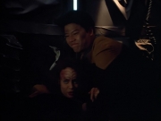 extant_StarTrek_VOY_4x08-YearOfHellPart1_01909.jpg