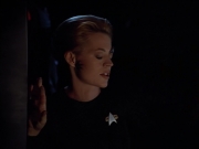 extant_StarTrek_VOY_4x08-YearOfHellPart1_01915.jpg