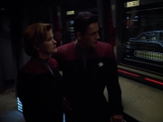 extant_StarTrek_VOY_4x08-YearOfHellPart1_01969.jpg