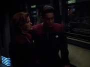 extant_StarTrek_VOY_4x08-YearOfHellPart1_01971.jpg