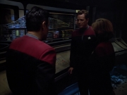 extant_StarTrek_VOY_4x08-YearOfHellPart1_01990.jpg