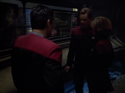 extant_StarTrek_VOY_4x08-YearOfHellPart1_01993.jpg