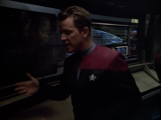 extant_StarTrek_VOY_4x08-YearOfHellPart1_02007.jpg