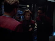 extant_StarTrek_VOY_4x08-YearOfHellPart1_02015.jpg