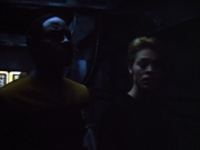 extant_StarTrek_VOY_4x08-YearOfHellPart1_02694.jpg