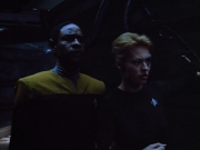 extant_StarTrek_VOY_4x08-YearOfHellPart1_02702.jpg