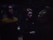 extant_StarTrek_VOY_4x08-YearOfHellPart1_02716.jpg
