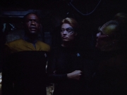 extant_StarTrek_VOY_4x08-YearOfHellPart1_02718.jpg
