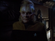 extant_StarTrek_VOY_4x08-YearOfHellPart1_02726.jpg