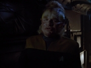 extant_StarTrek_VOY_4x08-YearOfHellPart1_02730.jpg