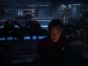 extant_StarTrek_VOY_4x08-YearOfHellPart1_02788.jpg