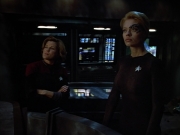 extant_StarTrek_VOY_4x08-YearOfHellPart1_03280.jpg