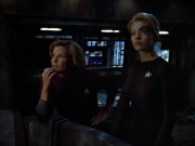 extant_StarTrek_VOY_4x08-YearOfHellPart1_03299.jpg