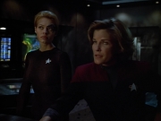 extant_StarTrek_VOY_4x08-YearOfHellPart1_03338.jpg