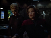 extant_StarTrek_VOY_4x08-YearOfHellPart1_03342.jpg