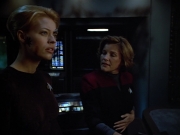 extant_StarTrek_VOY_4x08-YearOfHellPart1_03351.jpg