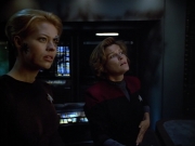 extant_StarTrek_VOY_4x08-YearOfHellPart1_03356.jpg