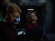 extant_StarTrek_VOY_4x08-YearOfHellPart1_03358.jpg