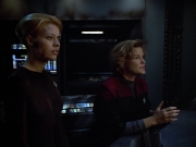 extant_StarTrek_VOY_4x08-YearOfHellPart1_03380.jpg