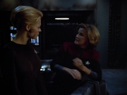 extant_StarTrek_VOY_4x08-YearOfHellPart1_03404.jpg