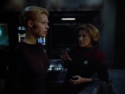 extant_StarTrek_VOY_4x08-YearOfHellPart1_03422.jpg