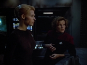 extant_StarTrek_VOY_4x08-YearOfHellPart1_03425.jpg