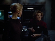 extant_StarTrek_VOY_4x08-YearOfHellPart1_03426.jpg