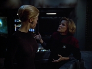 extant_StarTrek_VOY_4x08-YearOfHellPart1_03428.jpg
